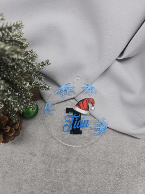 Personaliziran božični okrasek iz vezane plošče ali pleksi, premer 10 cm, UV-tisk.